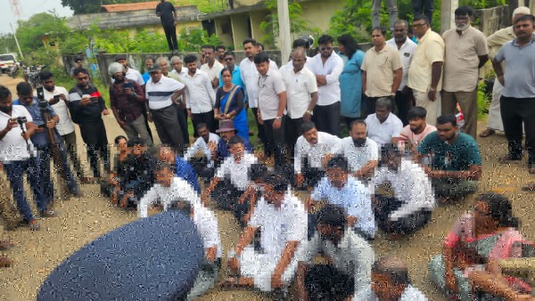 தையிட்டி விகாராதிபதிக்கு வழங்கப்படும் கௌரவத்திற்கு எதிர்ப்புத் தெரிவித்து போராட்டம்!  குவிக்கப்பட்ட பொலிஸார் 
